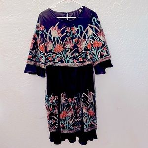 Rose Black Lace Embroidered Floral Ruffled Hem Dress